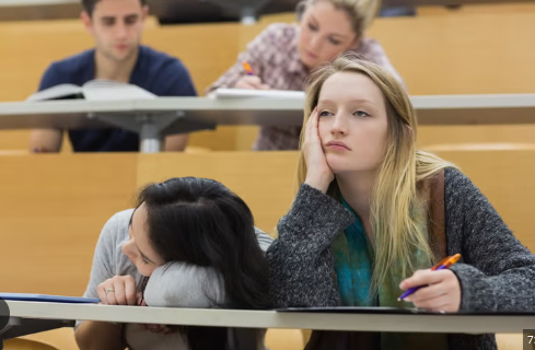 Early Starts On School and the Effect It Has on Students